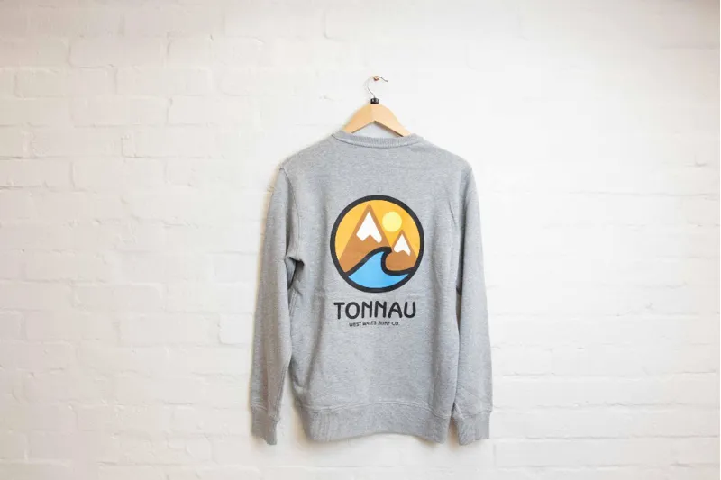 Tonnau Mountain Crew - Grey-1